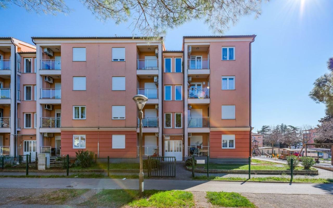 Laura House With Apartment أوماغ المظهر الخارجي الصورة