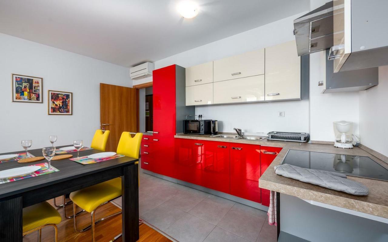 Laura House With Apartment أوماغ المظهر الخارجي الصورة