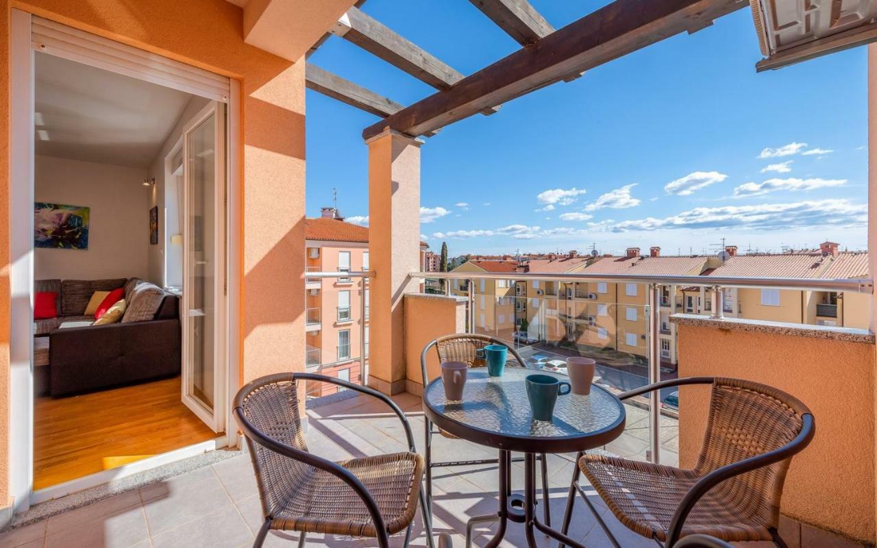 Laura House With Apartment أوماغ المظهر الخارجي الصورة